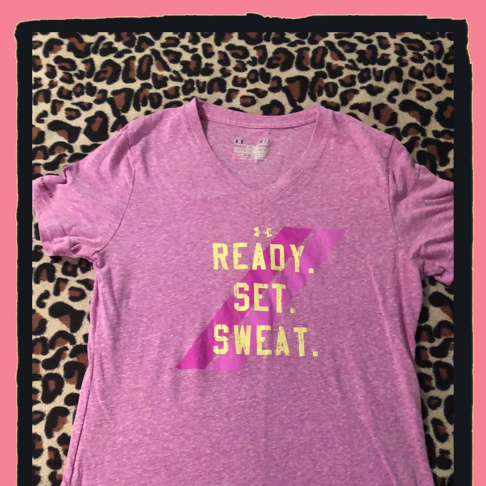 Women’s Underarmour Heatgear V-Neck Sport T-Shirt